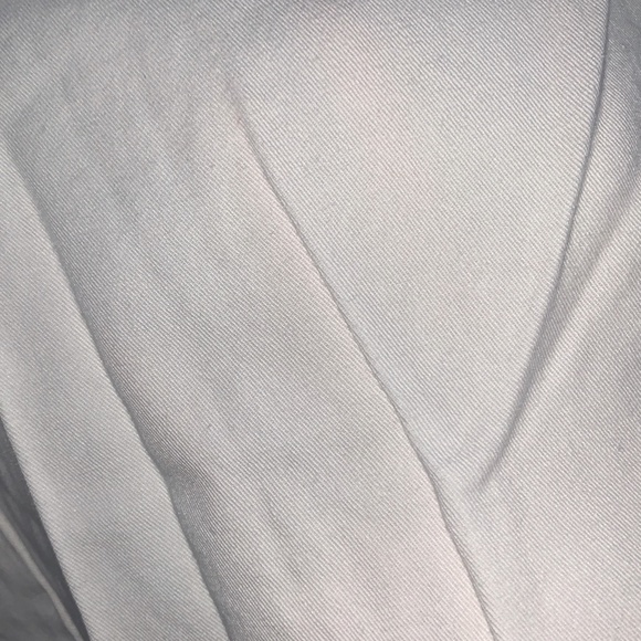 American Living // White Bermuda Shorts - Picture 5 of 5